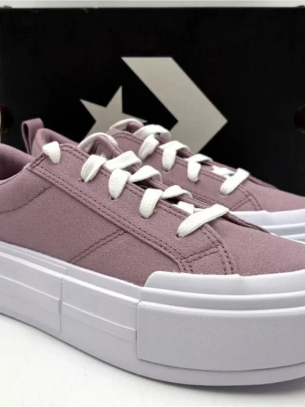 Converse Low-Top Platform Sneaker - Dusty Rose & White